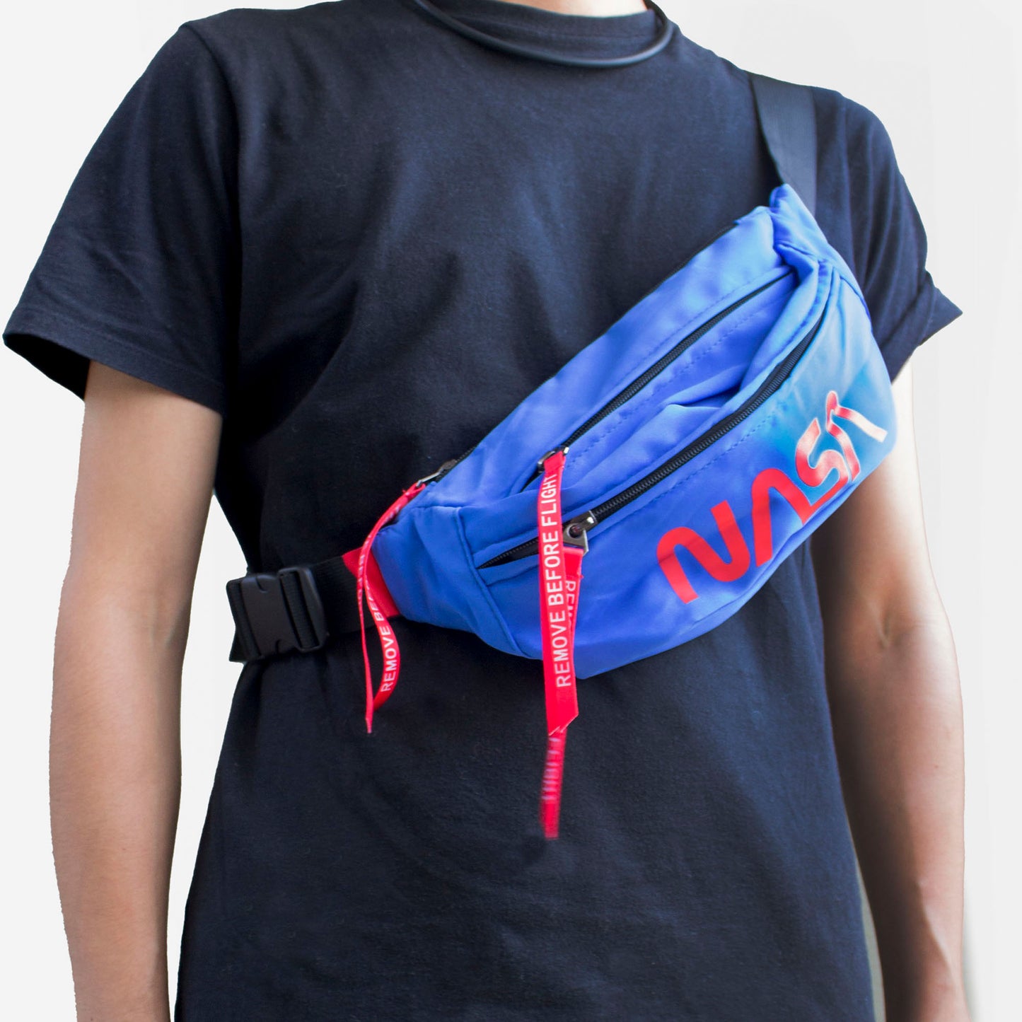 Cangurera Nasa Azul Rey / Rojo