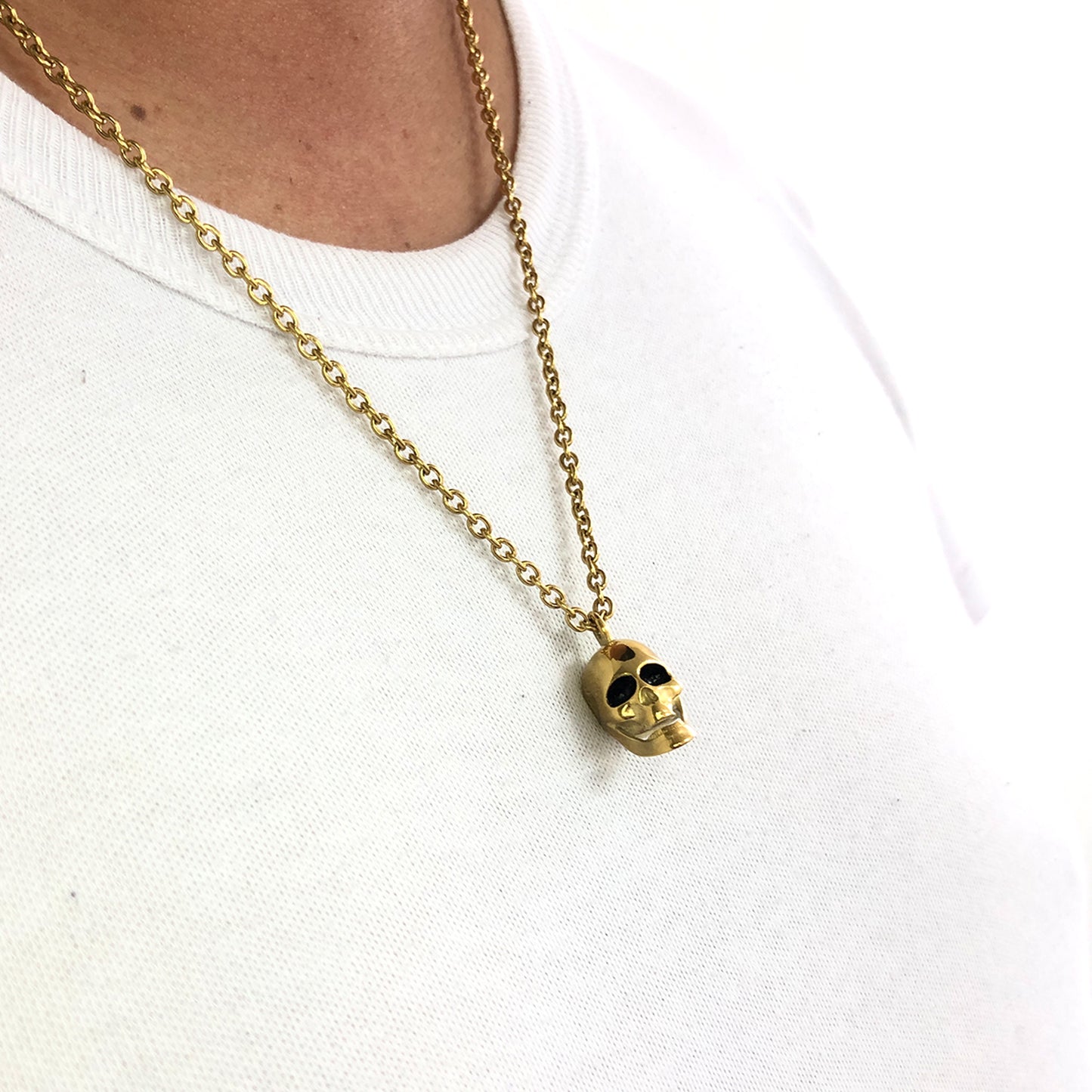 Collar de Craneo Dorado